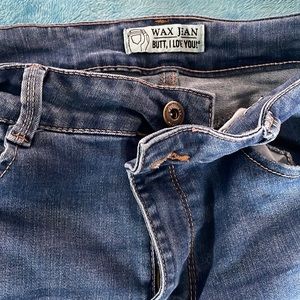 Blue Wax Jean ripped size 7